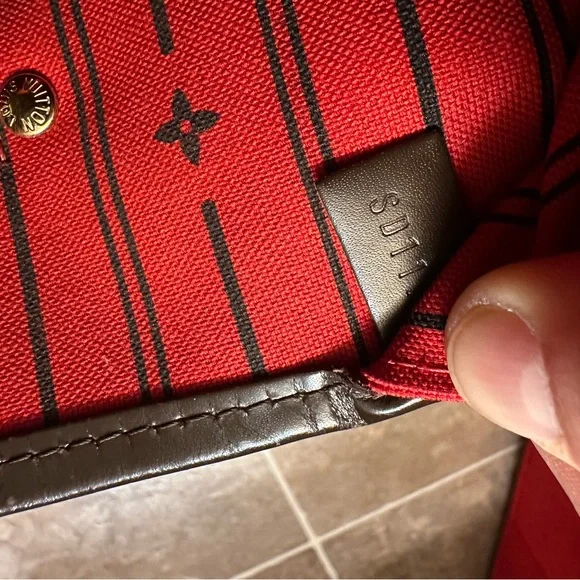 LV neverfull gm - Picture 5 of 16